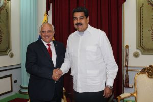 El secretario general de Unasur, Ernesto Samper, ha ofrecido apoyo al presidente Nicolás Maduro. Foto: Cortesía Unasur