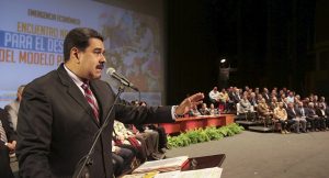 El presidente Nicolás Maduro instaló, en cadena nacional, el Consejo Nacional de Economía Productiva. Foto: Cortesía Prensa Presidencial