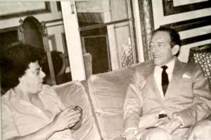 Blanco Muñoz entrevistó a Estrada en 1983. Foto: reverso libro Pedro Estrada habló. Reproducción: Kelvin Brito