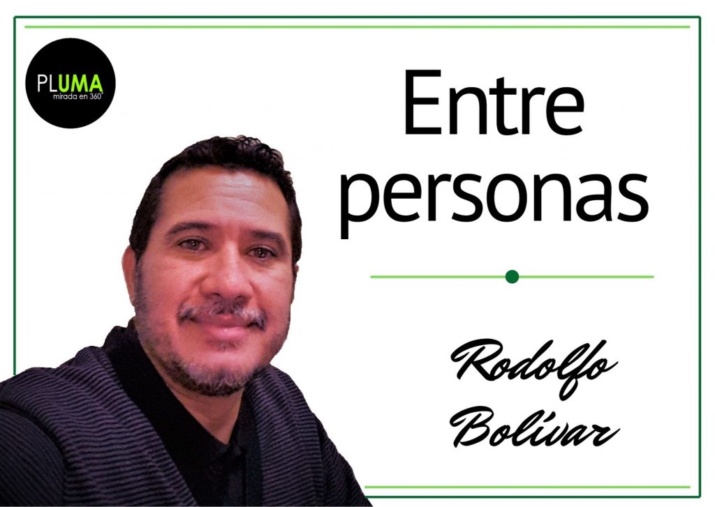 Rodolfo Bolívar Entre personas